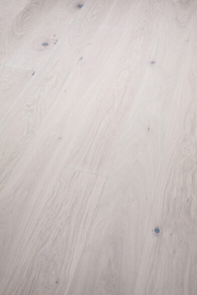 Novafloor PD 200 Tammi Rustic Polar White 1-sauva öljyvahattu & harjattu parketti