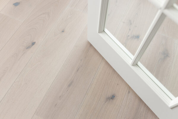 Novafloor PD 200 Tammi Rustic Polar White 1-sauva öljyvahattu & harjattu parketti - Image 8