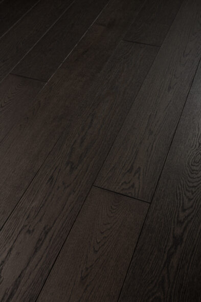 Novafloor 205 Tammi Black Wood 1-sauva öljyvahattu & harjattu parketti