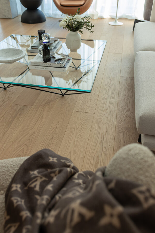 Novafloor 205 Tammi Pure Wood 1-sauva öljyvahattu & harjattu parketti - Image 9
