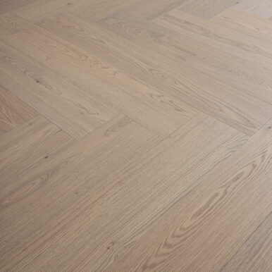 Trinity Harmony Ek Old Grey fiskbensmönstrad oljad och borstad parkett