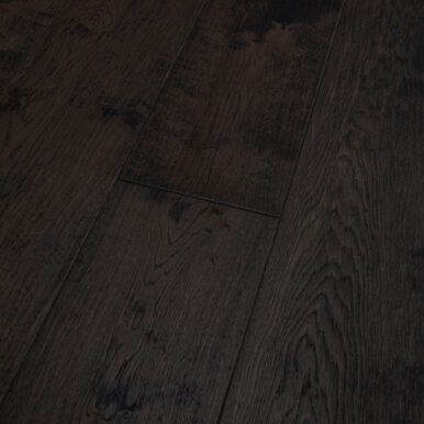Trinity Origin XL Ek Black Wood plankgolv handsnidat och oljevaxat